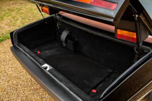 Image 25/43 of Aston Martin Lagonda (1979)