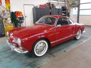 Imagen 2/50 de Volkswagen Karmann Ghia 1500 (1969)