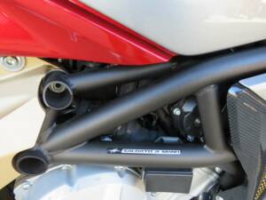 Bild 21/45 von MV Agusta F3 675 Serie Oro (2012)