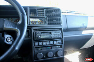Image 21/32 of Lancia Delta HF Integrale Evoluzione I (1991)