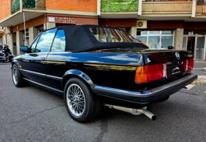 Bild 7/31 von BMW 320i (1988)