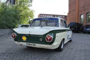 Image 27/27 of Ford Lotus Cortina (1964)