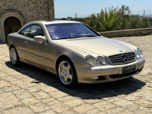 Bild 7/29 von Mercedes-Benz CL 500 (2002)