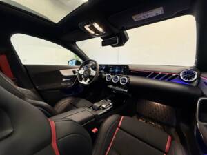 Image 28/31 of Mercedes-AMG CLA 45 S 4MATIC+ (2021)