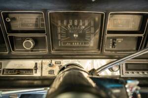 Bild 28/38 von Buick Wildcat Convertible (1969)