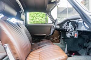 Immagine 34/39 di Porsche 356 C 1600 (1964)
