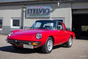 Afbeelding 34/42 van Alfa Romeo 2000 Spider Veloce (1980)
