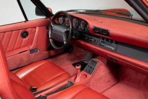 Bild 26/34 von Porsche 911 Carrera 4 (1991)