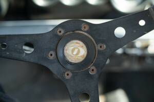 Image 32/47 of Innocenti Mini Cooper 1300 (1974)