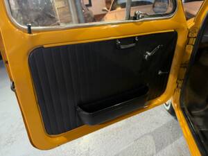 Image 56/76 de FIAT 500 L (1970)