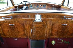 Bild 39/50 von Rolls-Royce Phantom V James Young (1964)