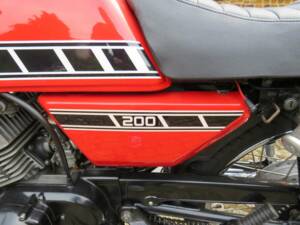 Image 17/40 of Yamaha RD 200 (1978)