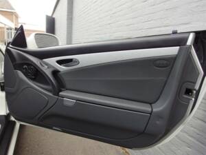 Image 65/97 de Mercedes-Benz SL 55 AMG (2003)
