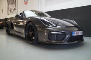 Image 2/50 of Porsche Boxster Spyder (2016)