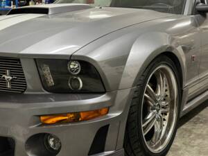 Image 3/60 of Ford Mustang GT (2005)
