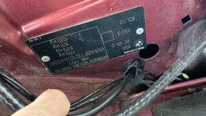 Bild 30/57 von BMW 320i (1993)