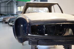 Image 14/19 of Mercedes-Benz 230 SL (1964)