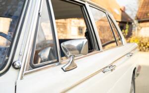 Bild 23/67 von BMW 1800 (1970)