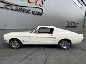 Image 2/35 of Ford Mustang 390 GTA (1967)