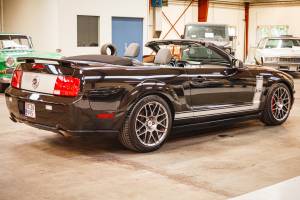 Image 13/49 of Ford Mustang GT (2006)