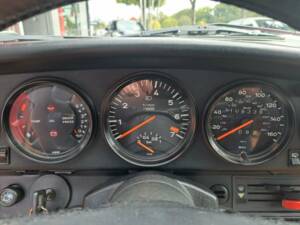 Bild 19/28 von Porsche 911 Turbo 3.3 (1989)