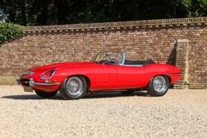 Image 46/50 de Jaguar Type E 3.8 (1964)
