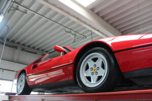Image 8/50 of Ferrari 328 GTS (1986)