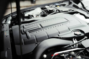 Image 14/33 of Jaguar XKR (2008)