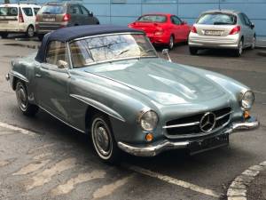 Image 23/49 of Mercedes-Benz 190 SL (1956)