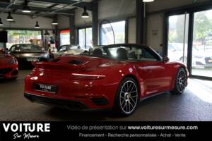 Bild 2/33 von Porsche 911 Turbo S (2017)