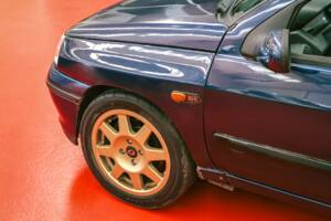 Imagen 14/27 de Renault Clio I 1.8 16V (1994)