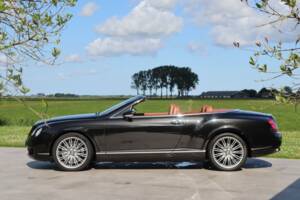 Bild 5/50 von Bentley Continental GTC (2007)