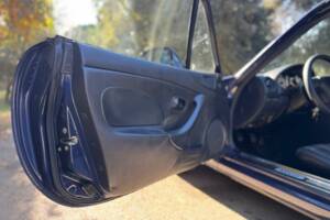 Imagen 17/43 de Mazda MX-5 1.8 (2001)