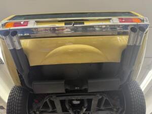 Bild 121/169 von Lamborghini Espada 400 GT (1972)
