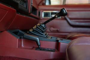 Image 38/50 de Jeep Cherokee 2.8L V6 (1985)