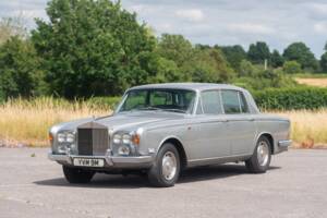 Image 7/50 of Rolls-Royce Silver Shadow I (1973)