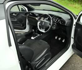 Image 29/50 de Citroën DS3 1.6 THP (2017)