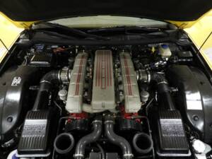 Image 11/15 of Ferrari 575M Maranello F1 (2002)