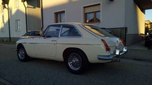 Bild 5/28 von MG MGB GT (1968)