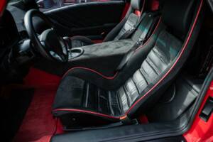 Image 18/48 of Lamborghini Diablo (1991)