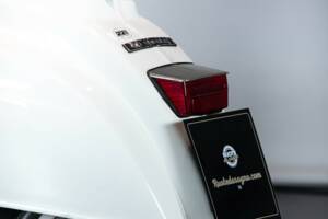 Immagine 9/50 di Piaggio Vespa 50 Special (1972)