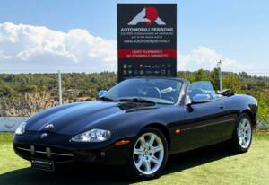 Imagen 34/34 de Jaguar XK8 4.0 (1999)