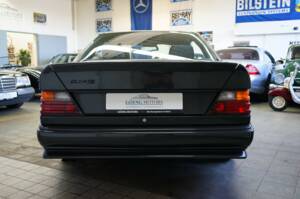 Afbeelding 12/35 van Mercedes-Benz 300 CE-24 (1992)