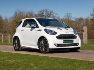 Bild 45/95 von Aston Martin Cygnet (2012)