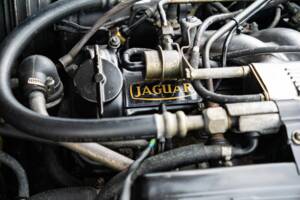 Bild 21/22 von Jaguar XJ-S V12 (1989)