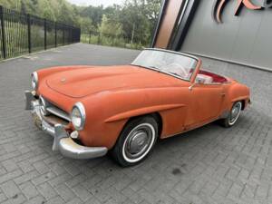 Image 9/50 of Mercedes-Benz 190 SL (1960)