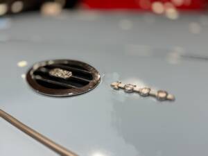 Image 2/17 of MG MGA 1600 (1963)