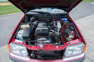 Immagine 18/23 di Mercedes-Benz 200 E-16 (1993)