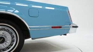 Image 4/15 of Lincoln Continental Mark V Hardtop Coupe (1979)