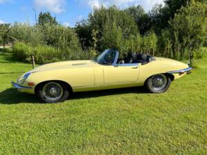 Bild 1/7 von Jaguar E-Type (1969)